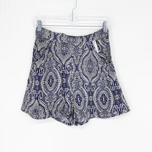 RP4LF Cutout Paisley Shorts Size Small